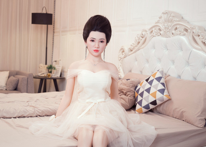 Real Live Silicone Adult doll Asian Girl Adult Adult dolls 160cm Adult Size Realistic Hot Real doll with Implanted Hair